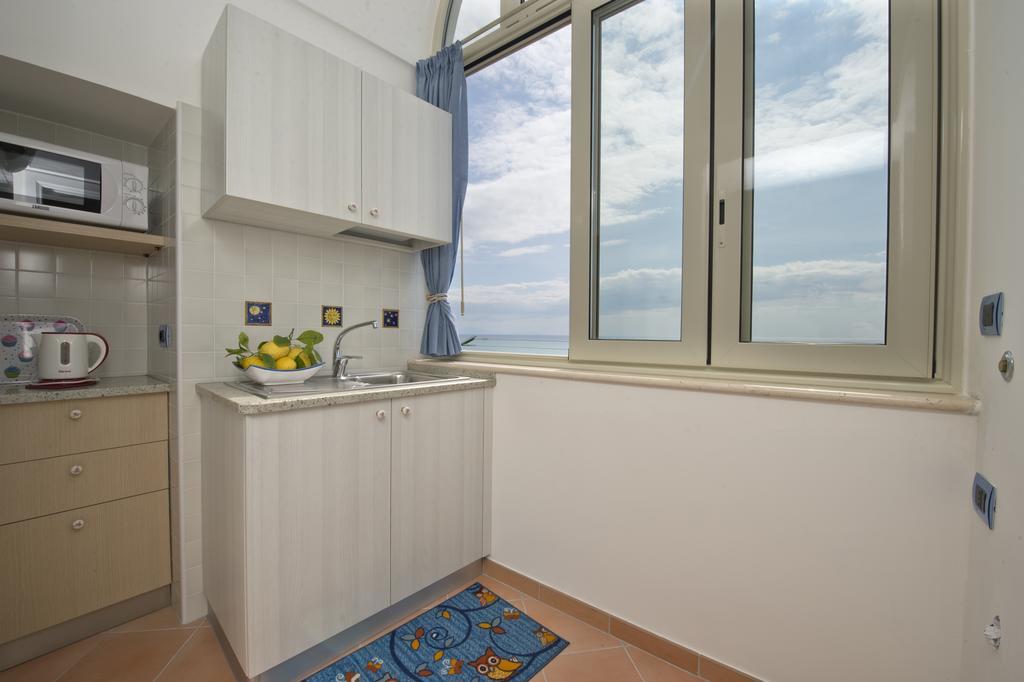 Blu Rose Lägenhet Amalfi Exteriör bild